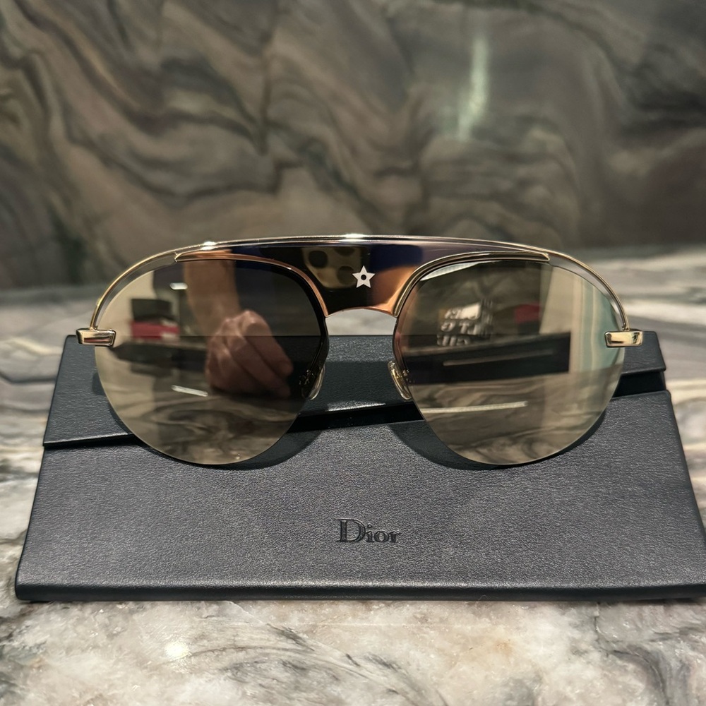 DIOR UNISEX Aviators ➡️NEW!! $695! Gold Aviators UNISEX Sunglasses AUTHENTIC! - Picture 4 of 14